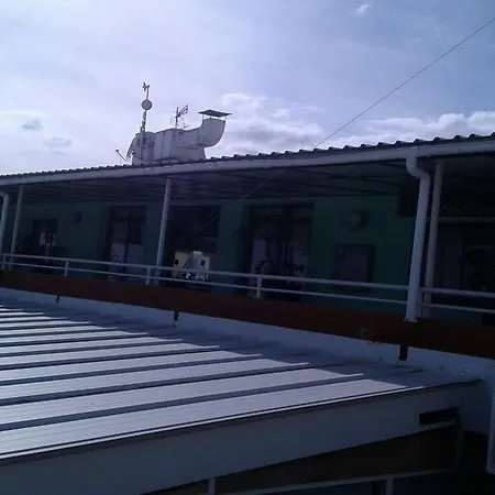 Vista Dorada 아파트 *